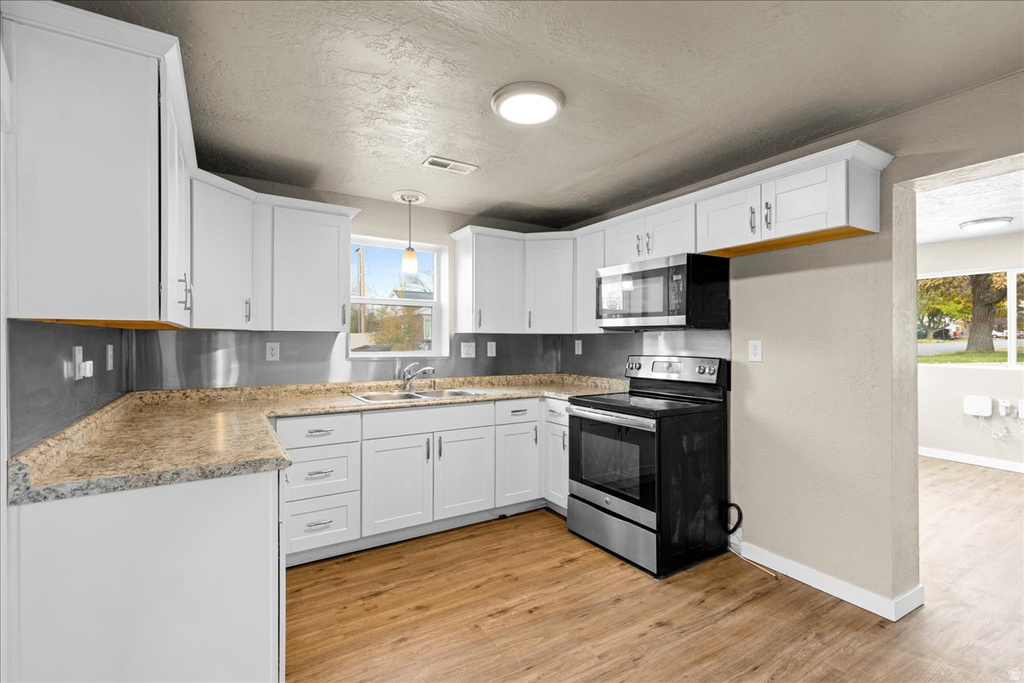 40 E MAIN ST Grantsville, UT 84029