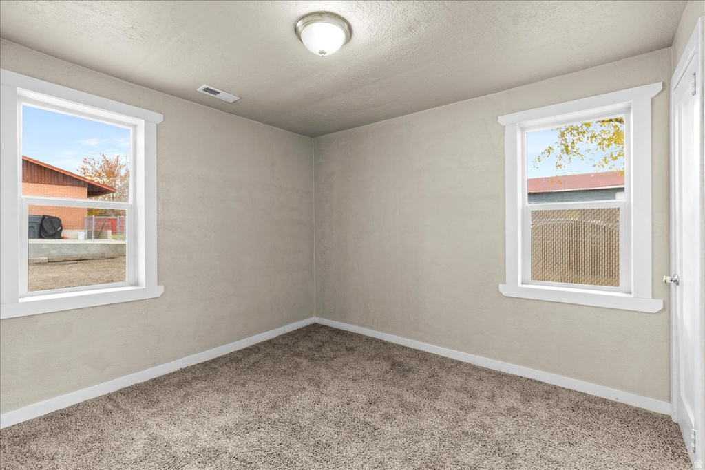 40 E MAIN ST Grantsville, UT 84029