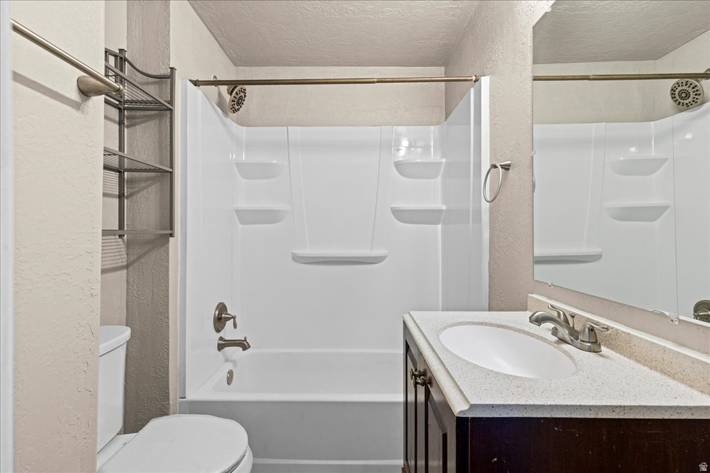 40 E MAIN ST Grantsville, UT 84029