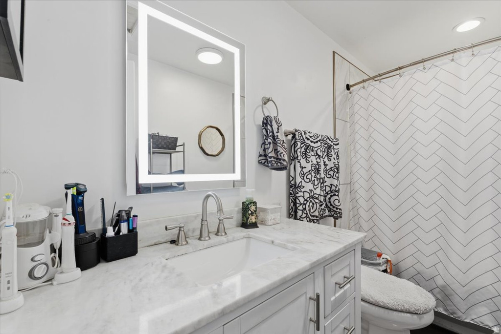 220 S 320 W Tooele, UT 84074