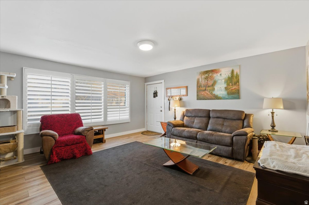 220 S 320 W Tooele, UT 84074