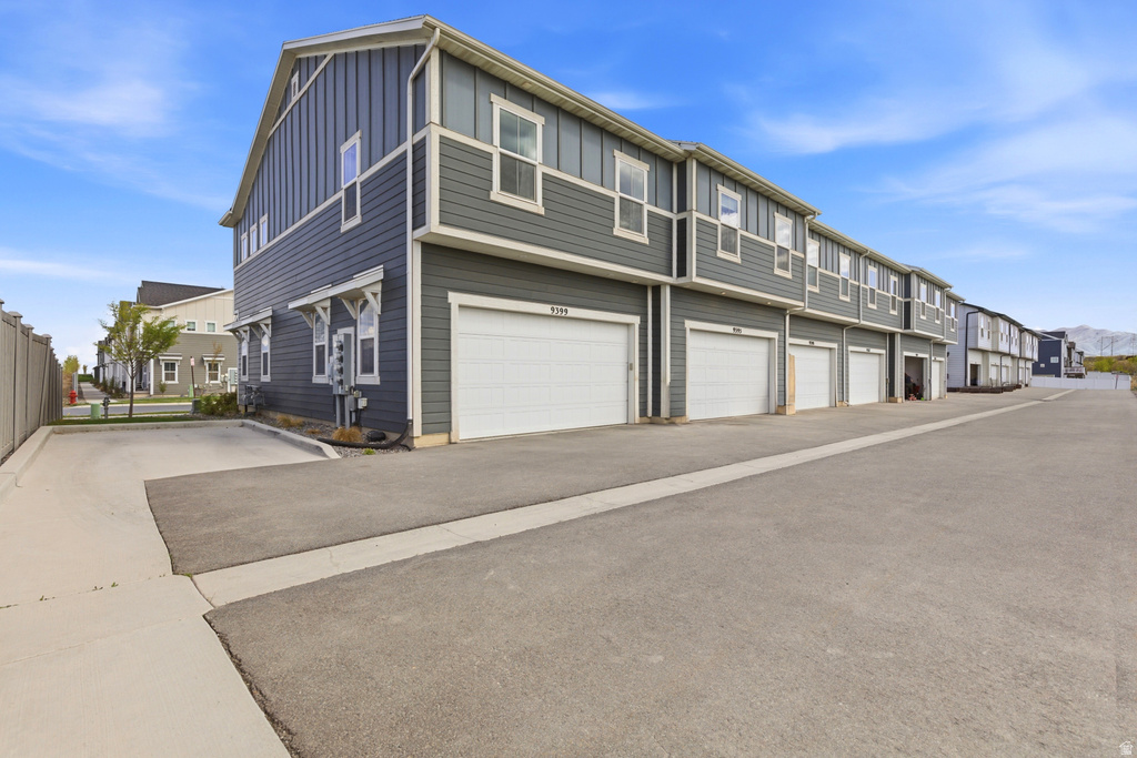 9399 N VERNHAM LN Eagle Mountain, UT 84005
