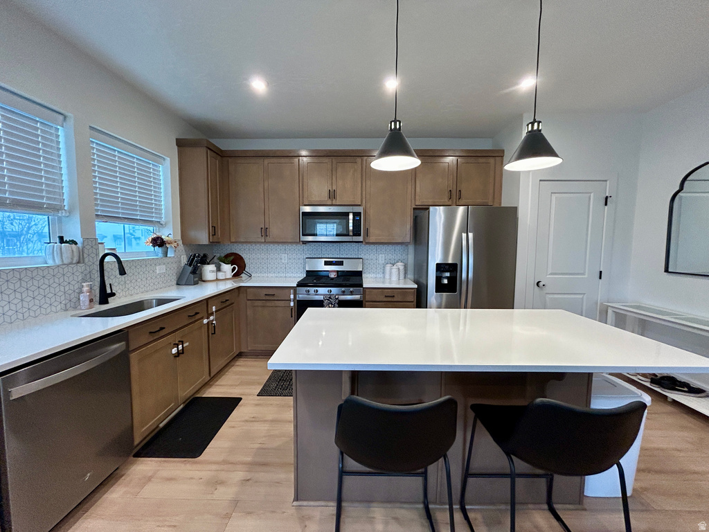 9399 N VERNHAM LN Eagle Mountain, UT 84005