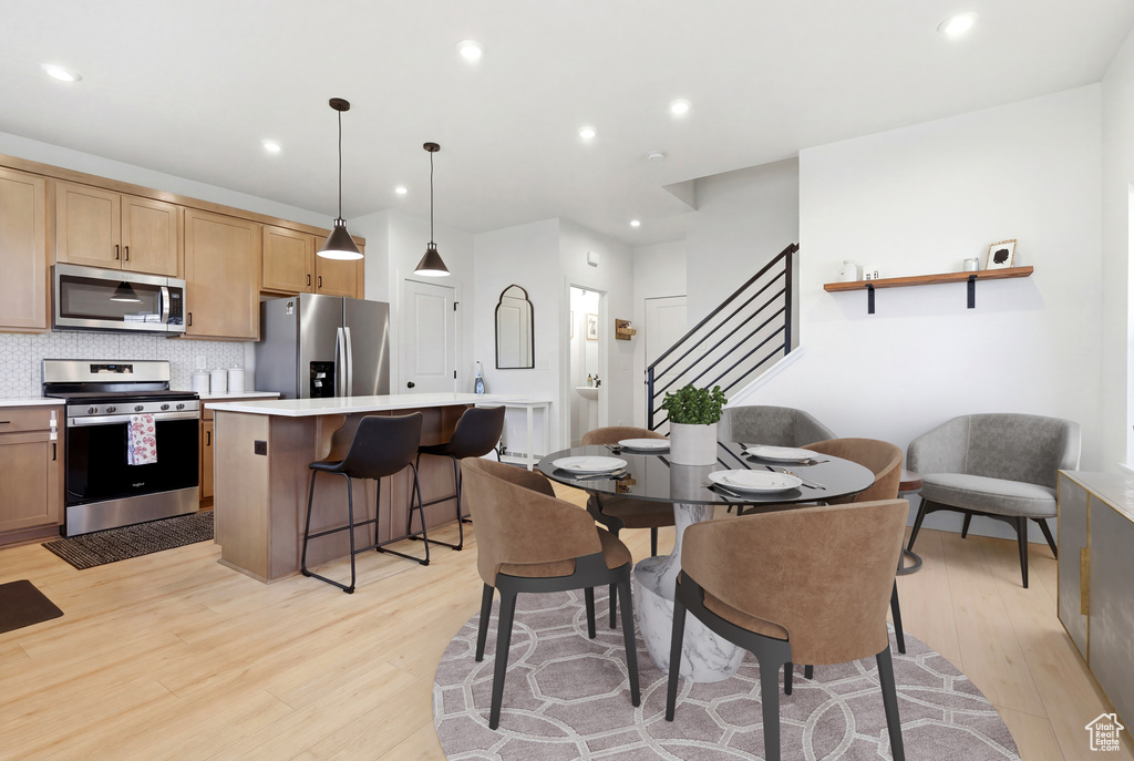 9399 N VERNHAM LN Eagle Mountain, UT 84005
