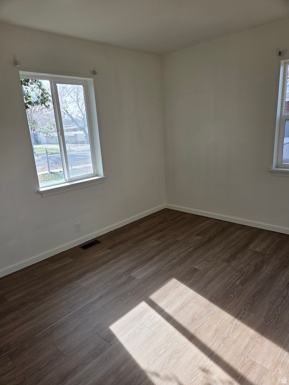 1056 W MACFARLAND DR Salt Lake City, UT 84116