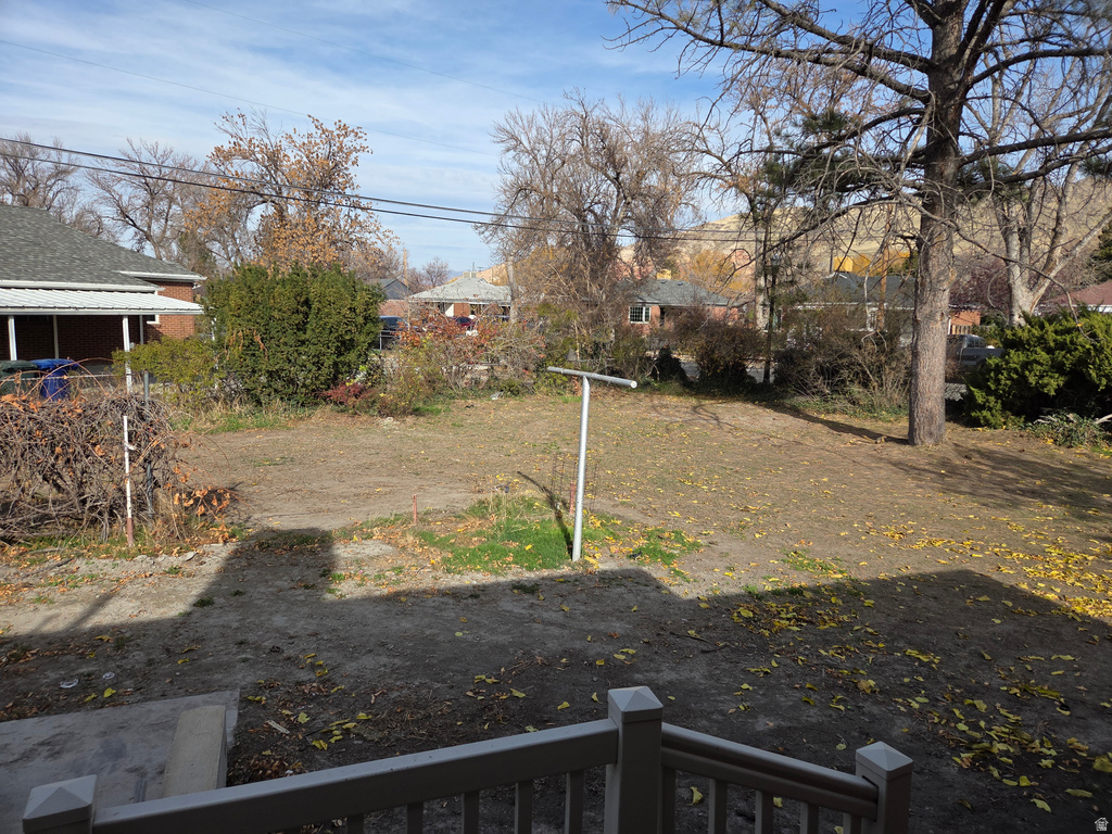 1056 W MACFARLAND DR Salt Lake City, UT 84116