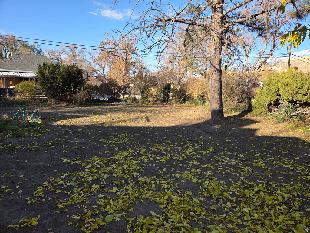 1056 W MACFARLAND DR Salt Lake City, UT 84116