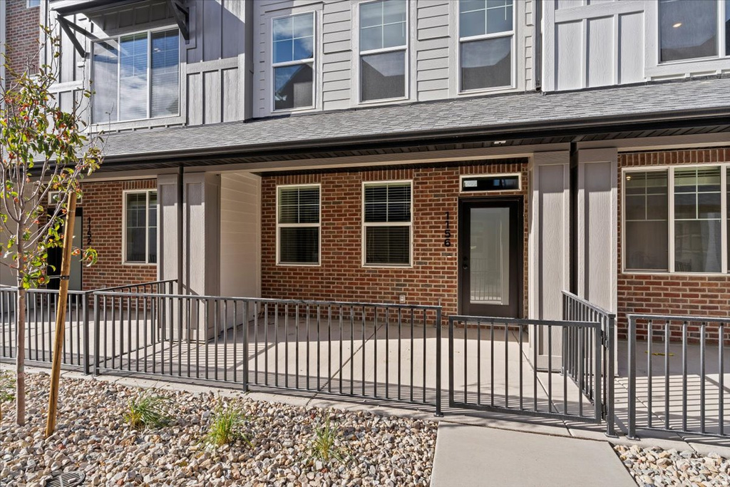 1156 N CLIFTON DR #115 North Salt Lake, UT 84054