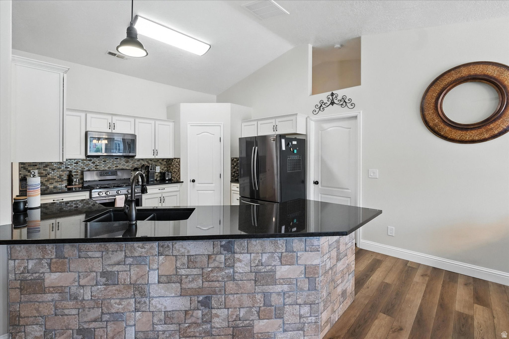 2640 ASPEN PARK LN North Logan, UT 84341