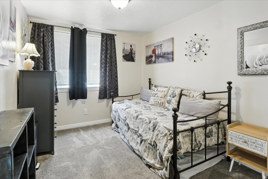 2640 ASPEN PARK LN North Logan, UT 84341