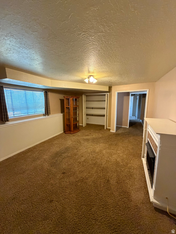 8713 S MOUNTAIN MEADOW DR West Jordan, UT 84088