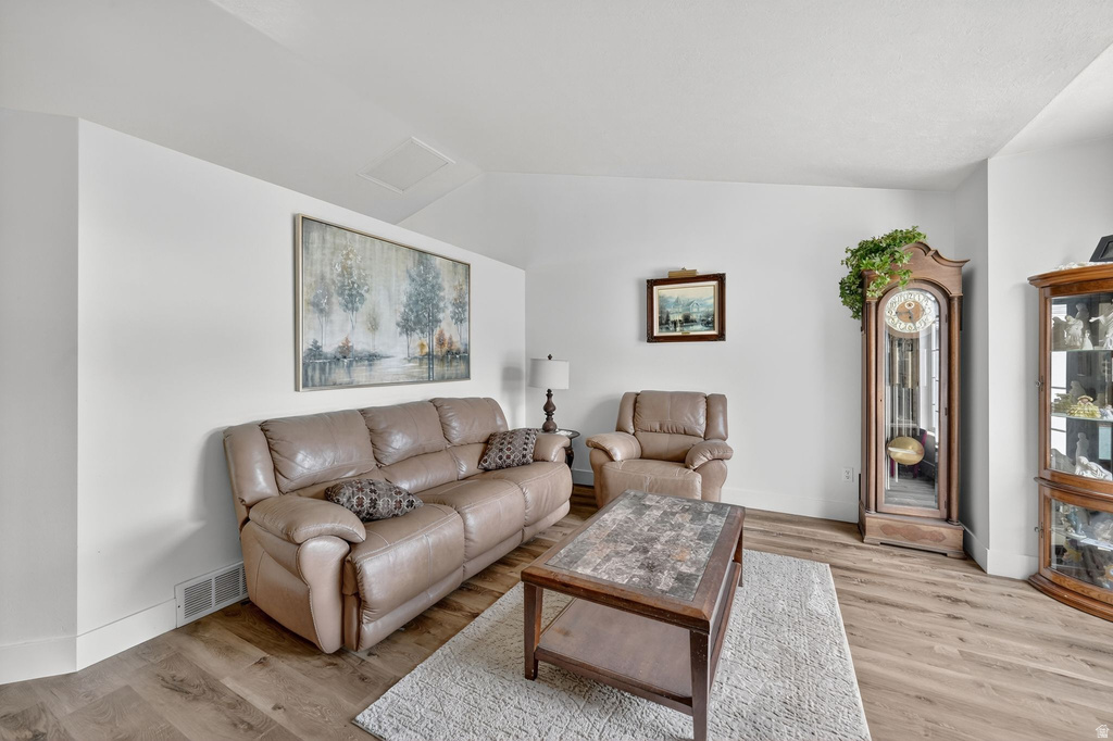 3277 W 13120 S Riverton, UT 84065