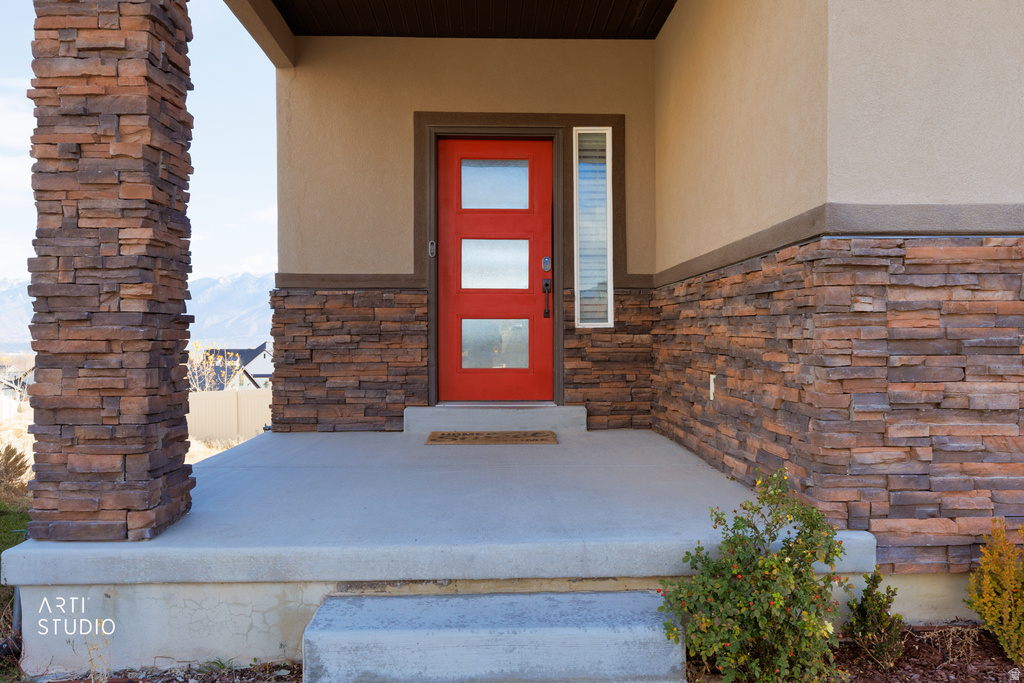 4102 W MADINGLEY CIR Herriman, UT 84096