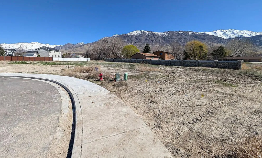 674 W 1590 N Pleasant Grove, UT 84062