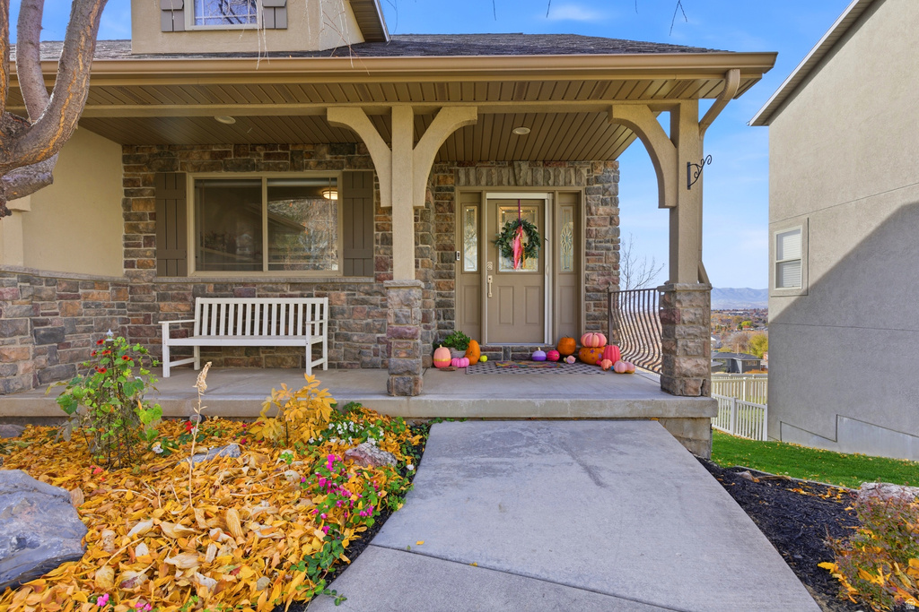 8923 N COTTAGE CANYON DR Cedar Hills, UT 84062