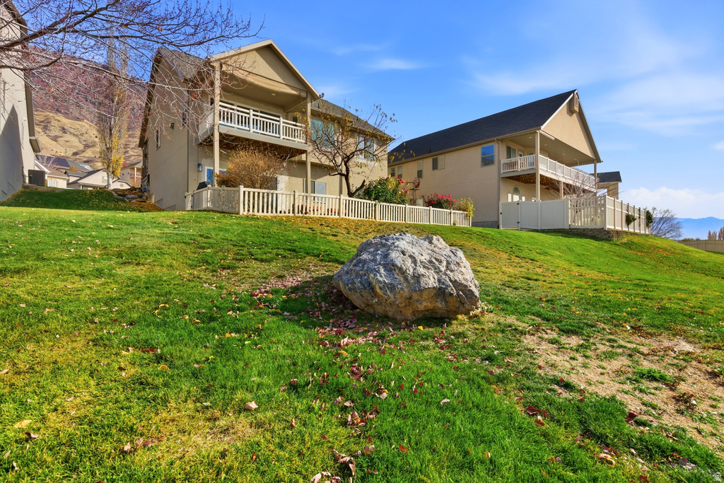 8923 N COTTAGE CANYON DR Cedar Hills, UT 84062