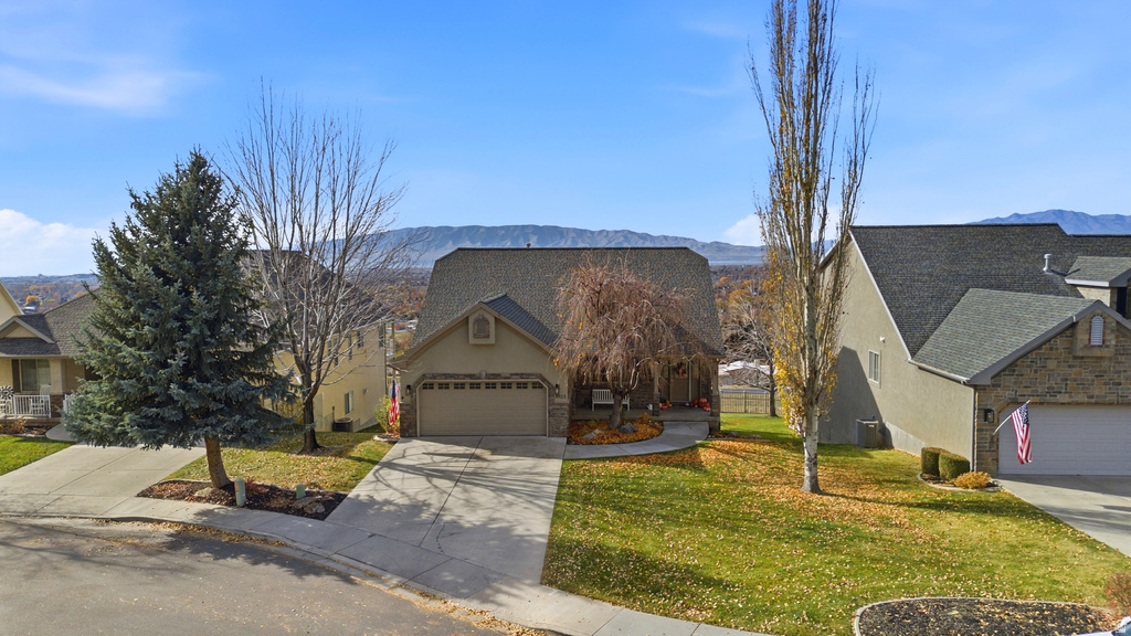 8923 N COTTAGE CANYON DR Cedar Hills, UT 84062