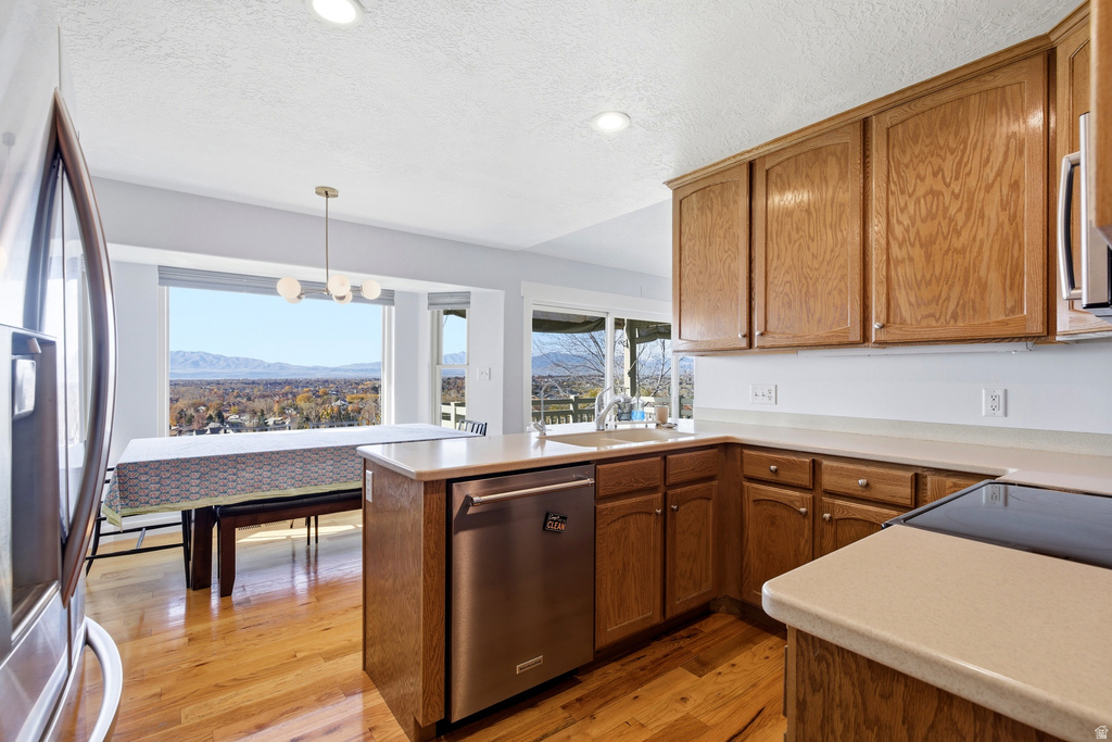 8923 N COTTAGE CANYON DR Cedar Hills, UT 84062