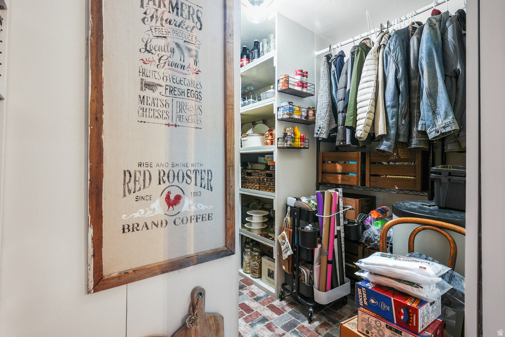 2752 N 600 E Lehi, UT 84043