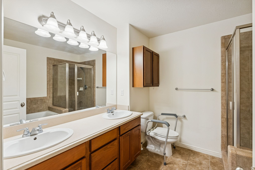 147 N 360 W #21 Centerville, UT 84014