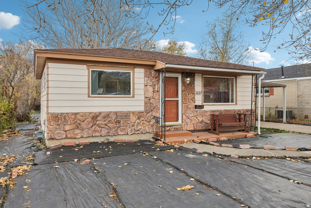 2637 S 8590 W Magna, UT 84044