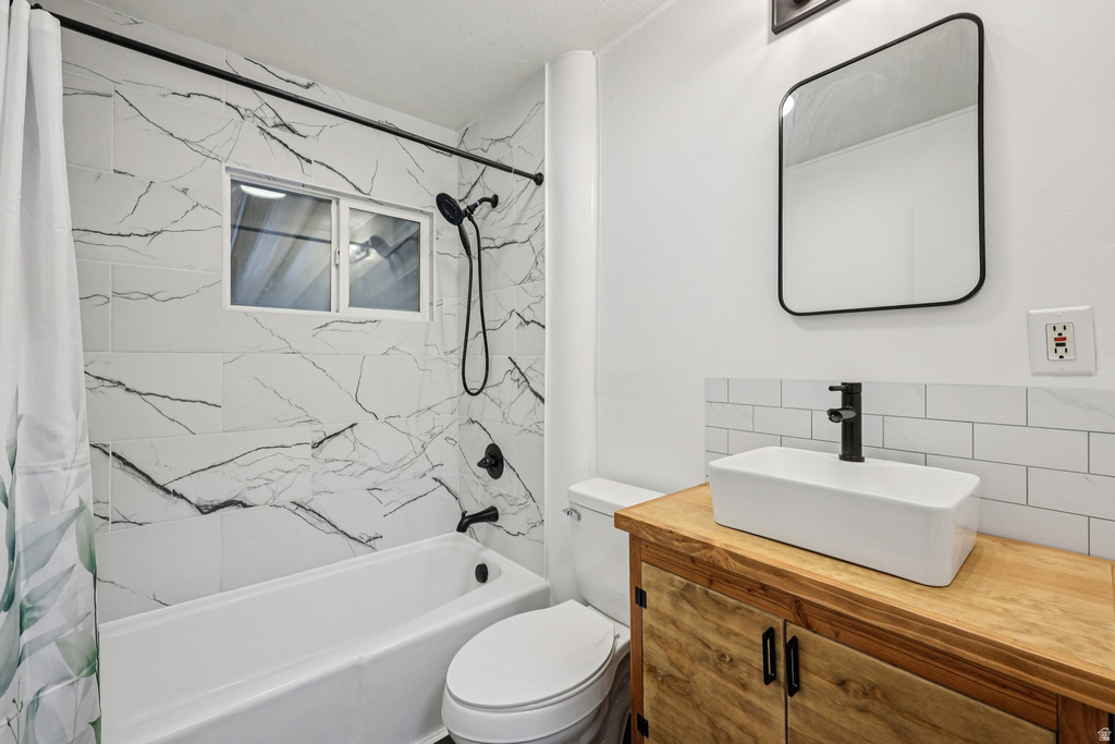 2637 S 8590 W Magna, UT 84044