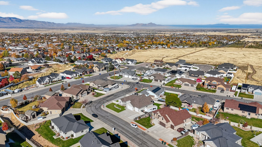 1241 VIA LA COSTA Tooele, UT 84074