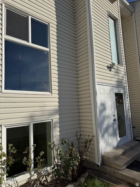 249 WEST LN Provo, UT 84601