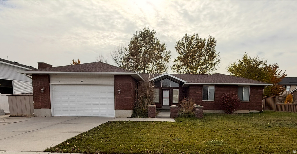 929 W Brandermill Cv