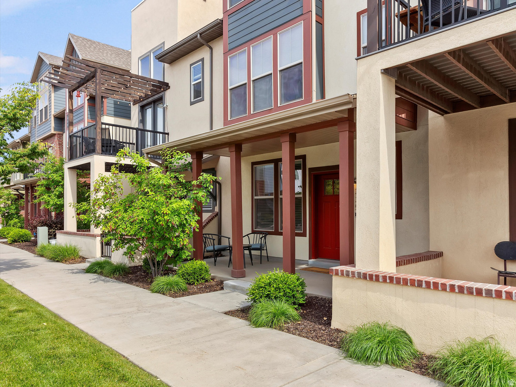 335 E PARK BLVD Ogden, UT 84401