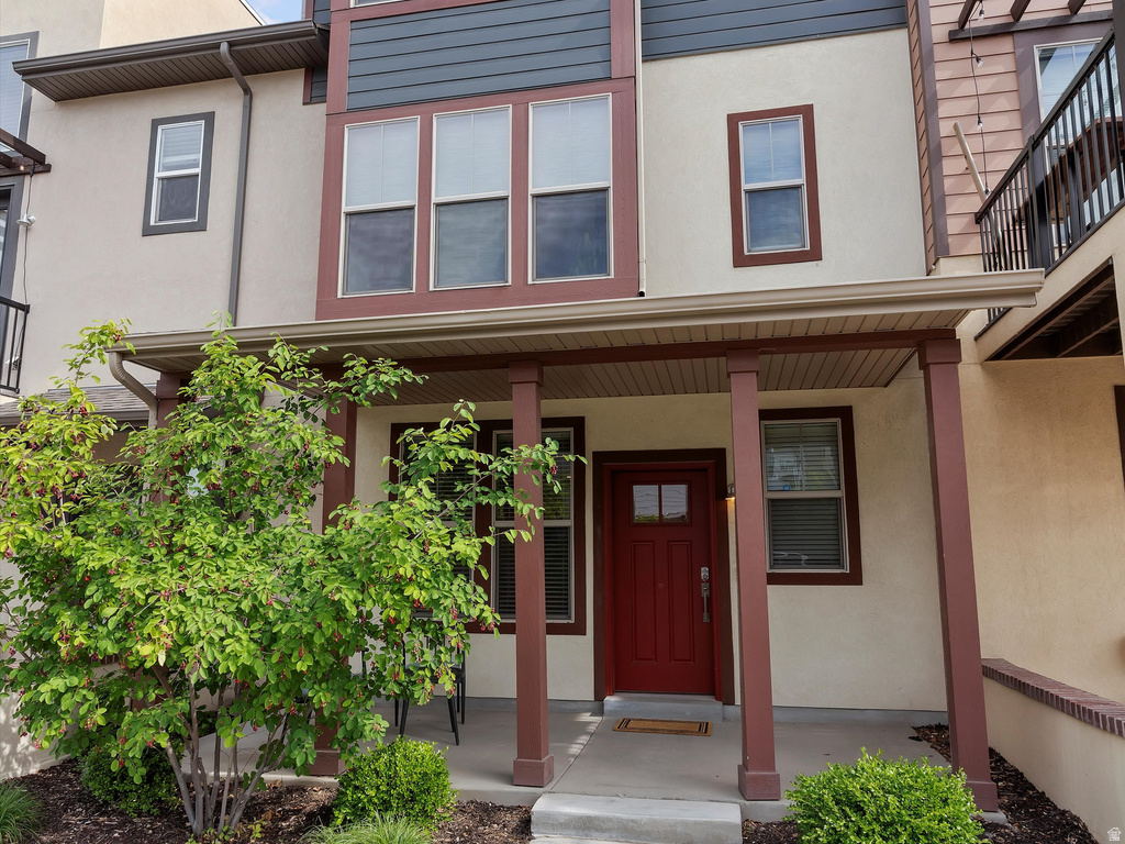 335 E PARK BLVD Ogden, UT 84401