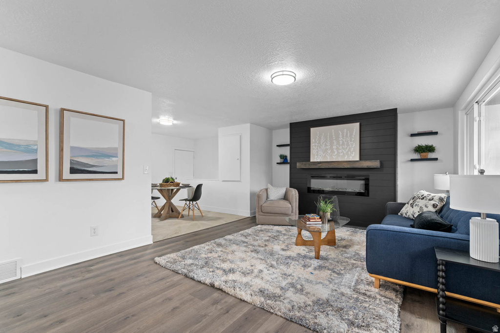 7149 S CAMELOT WAY West Jordan, UT 84084