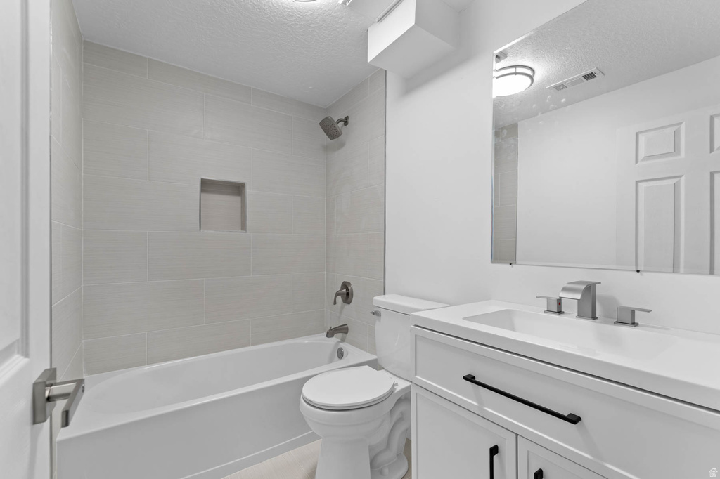 7149 S CAMELOT WAY West Jordan, UT 84084