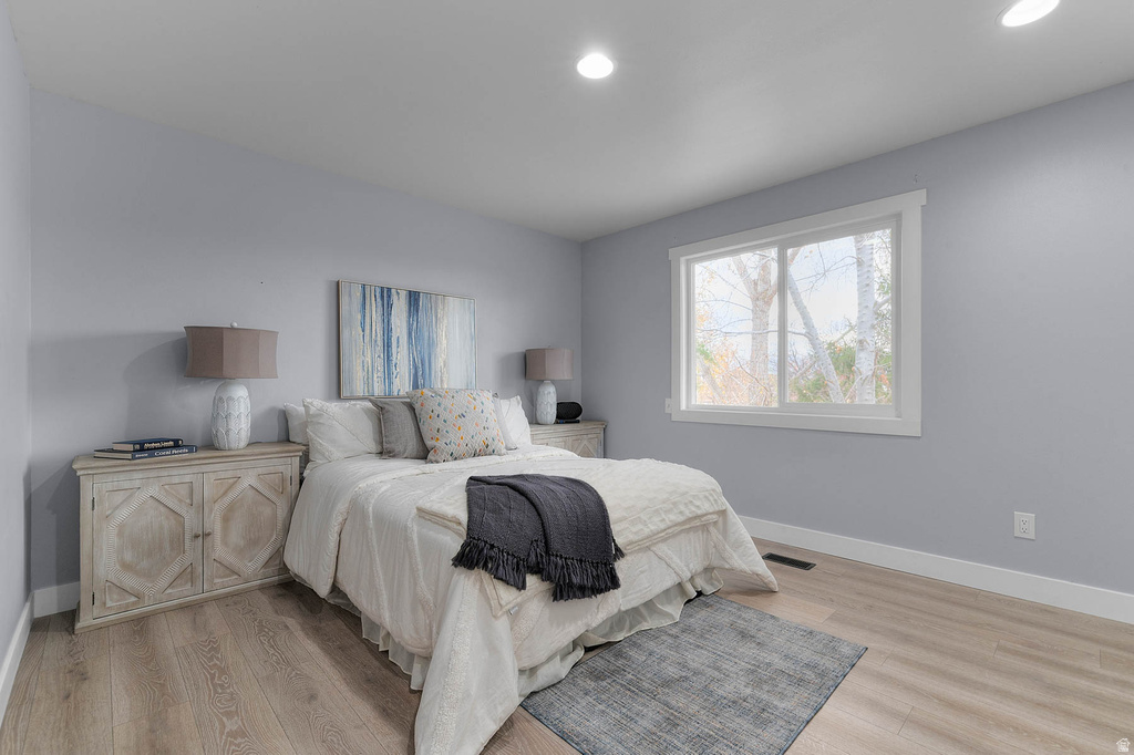 11726 S 1000 E Sandy, UT 84094