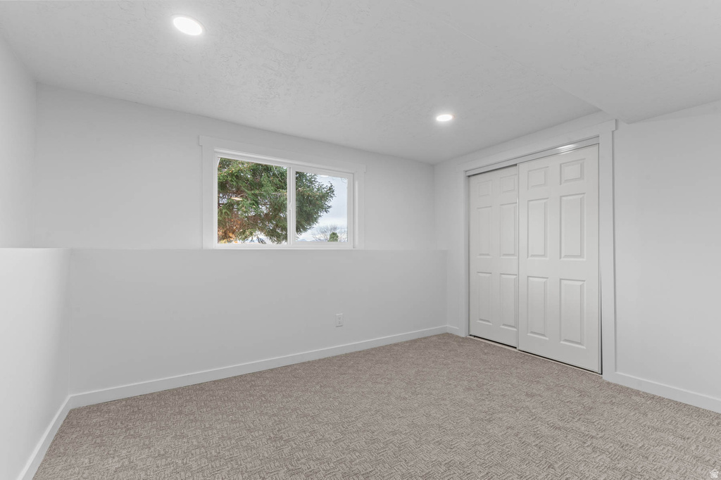 11726 S 1000 E Sandy, UT 84094