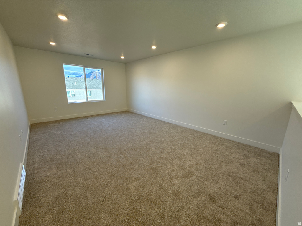 6374 S RAY DR #111 South Weber, UT 84405