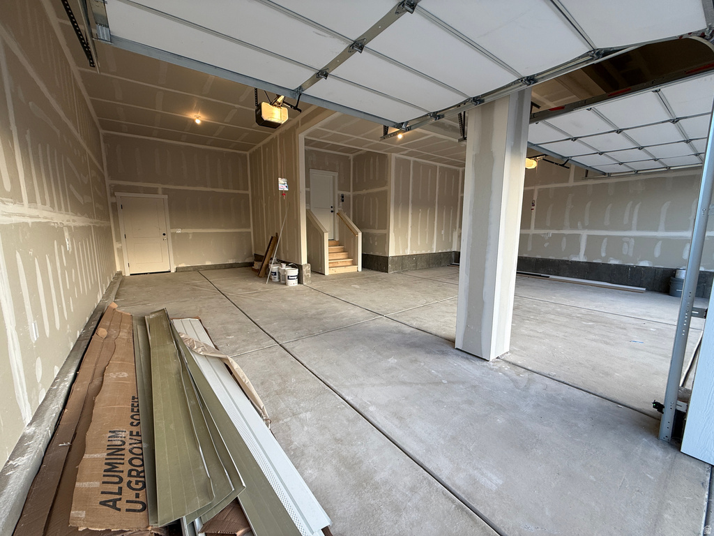 6374 S RAY DR #111 South Weber, UT 84405