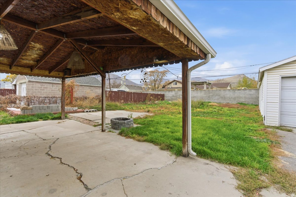 2758 S SPENCER AVE Magna, UT 84044