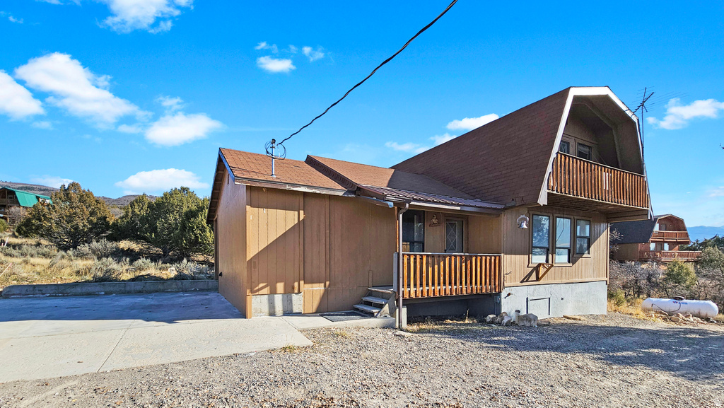 22390 N 12380 E Fairview, UT 84629