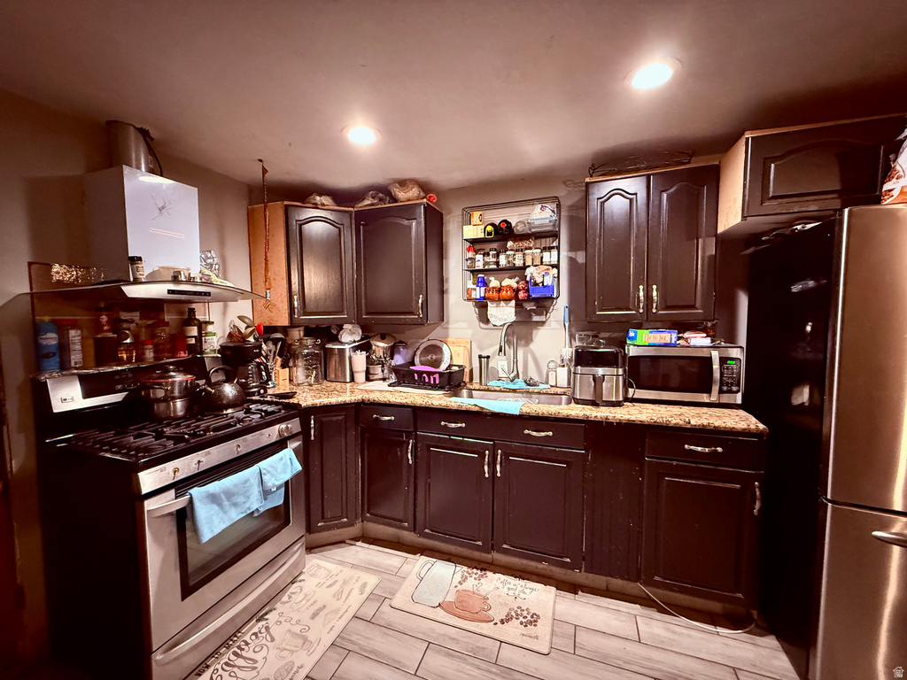 235 E 13TH ST Ogden, UT 84404