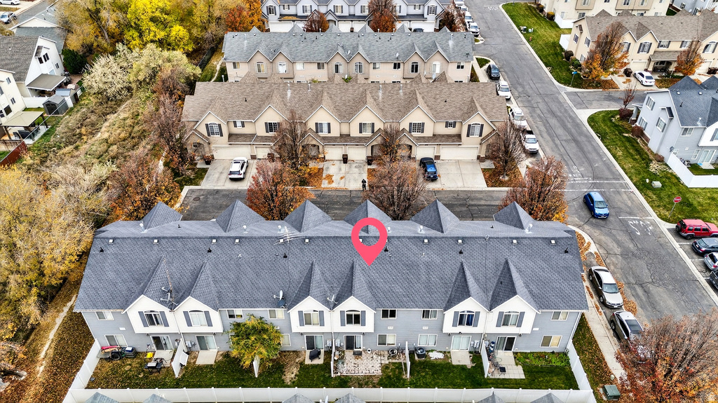 2403 S BLACK CT West Valley City, UT 84119