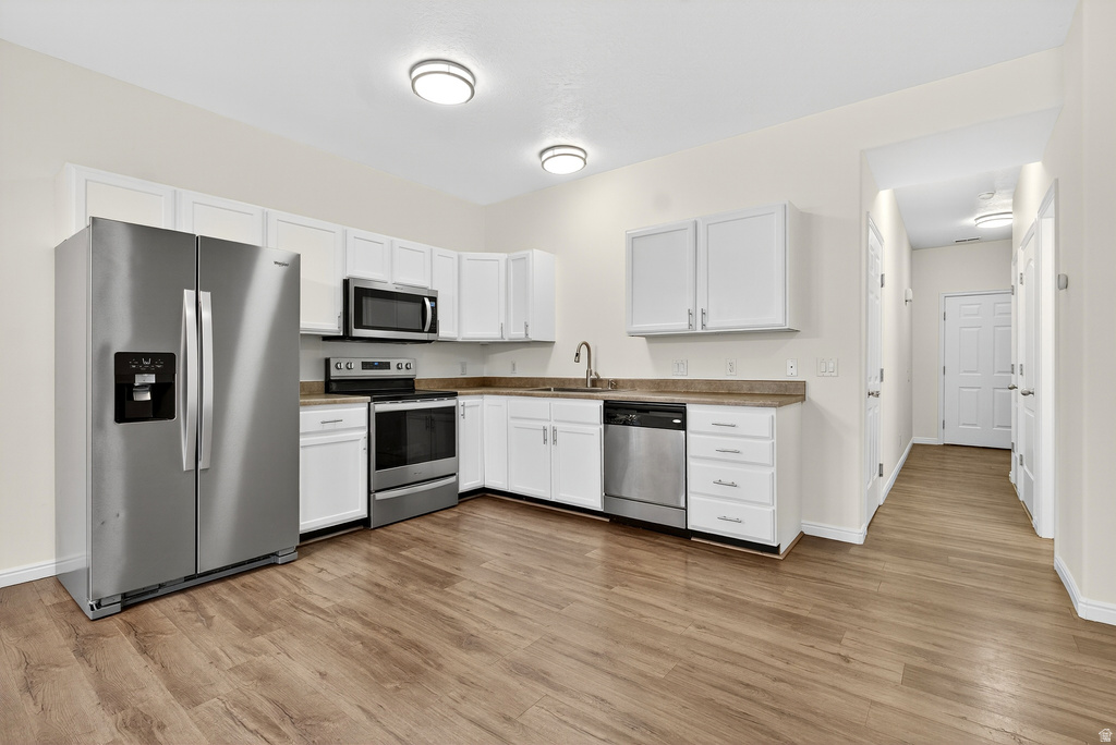 2403 S BLACK CT West Valley City, UT 84119