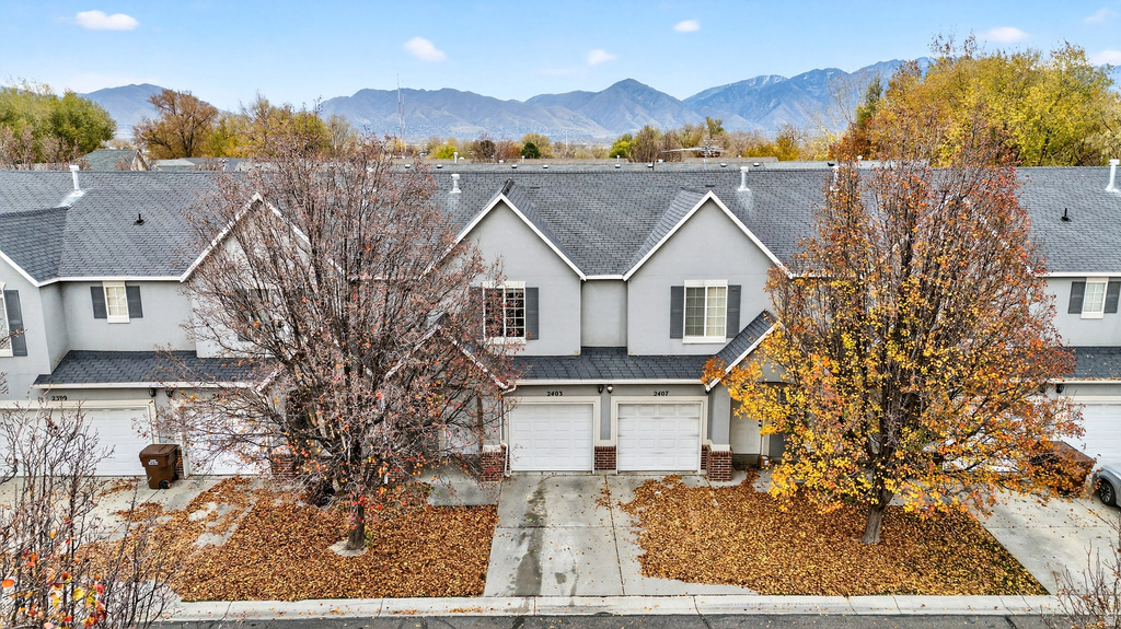 2403 S BLACK CT West Valley City, UT 84119
