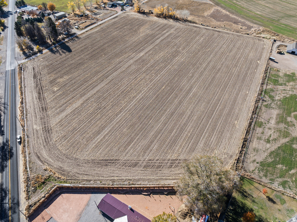 1220 S JONES RD Monroe, UT 84754