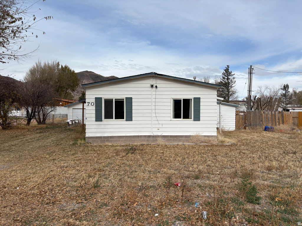 70 W 100 S Elsinore, UT 84724