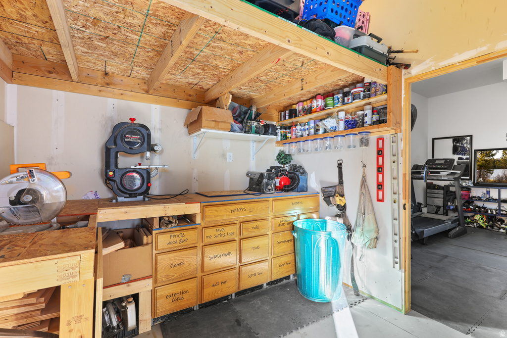 2154 W 2700 S Syracuse, UT 84075