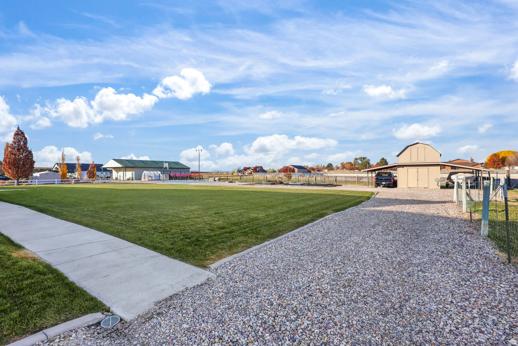 2154 W 2700 S Syracuse, UT 84075