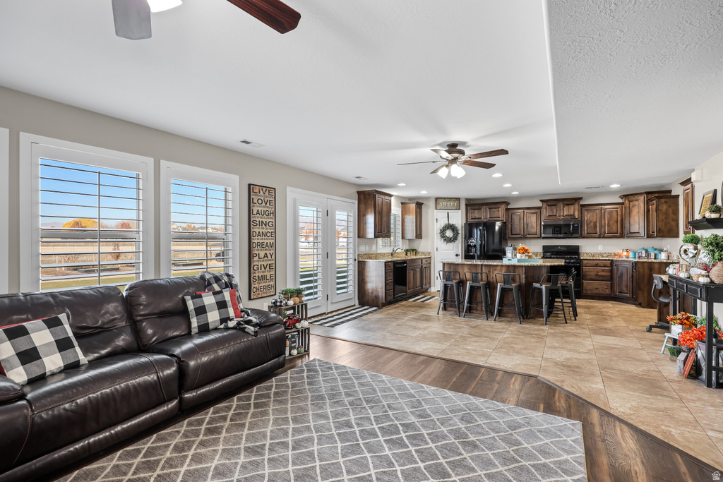 2154 W 2700 S Syracuse, UT 84075