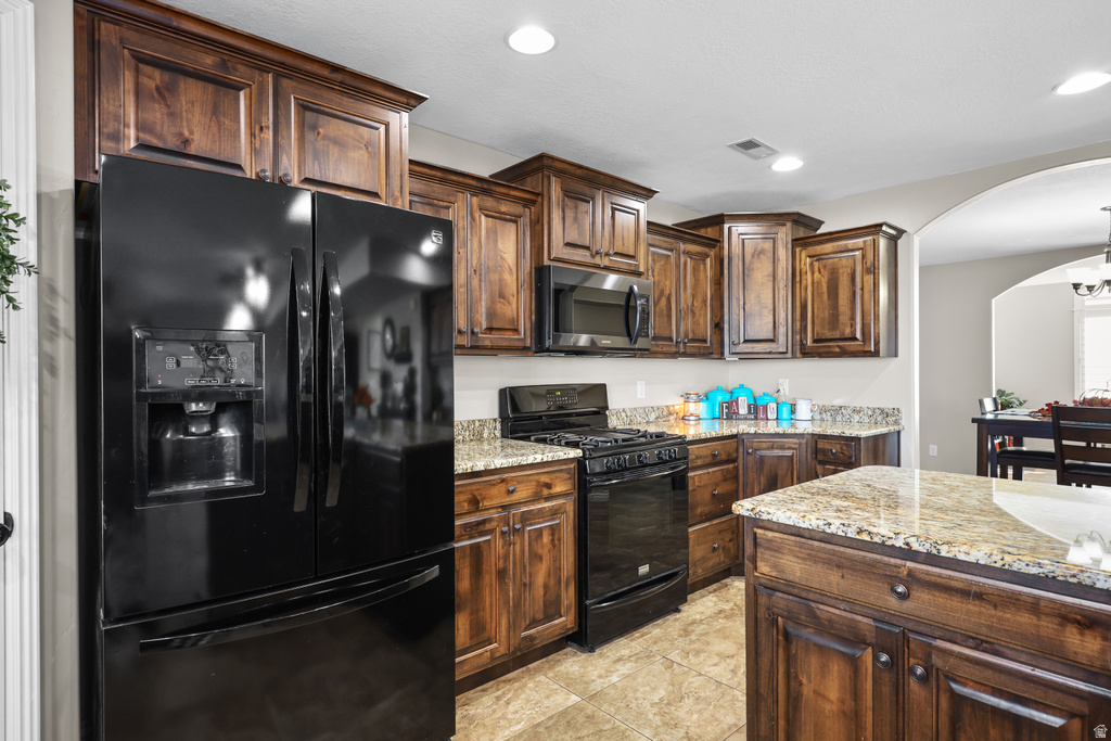 2154 W 2700 S Syracuse, UT 84075