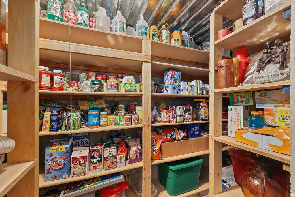 1623 S 925 W Woods Cross, UT 84087